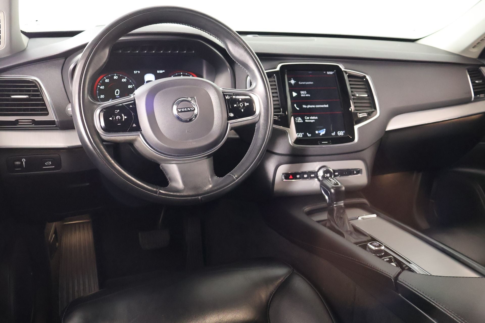 2021 Volvo XC90 T5 Momentum