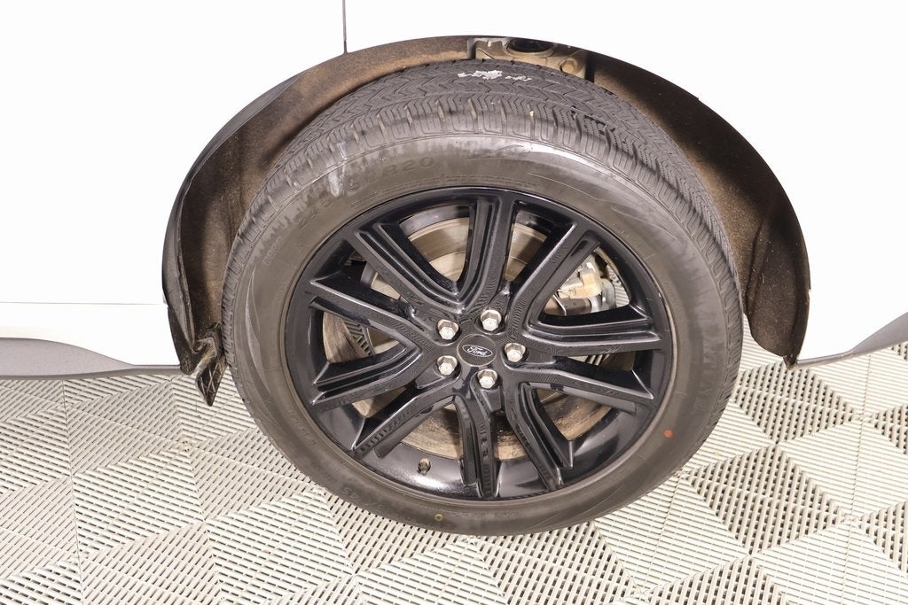 2022 Ford Edge ST Line