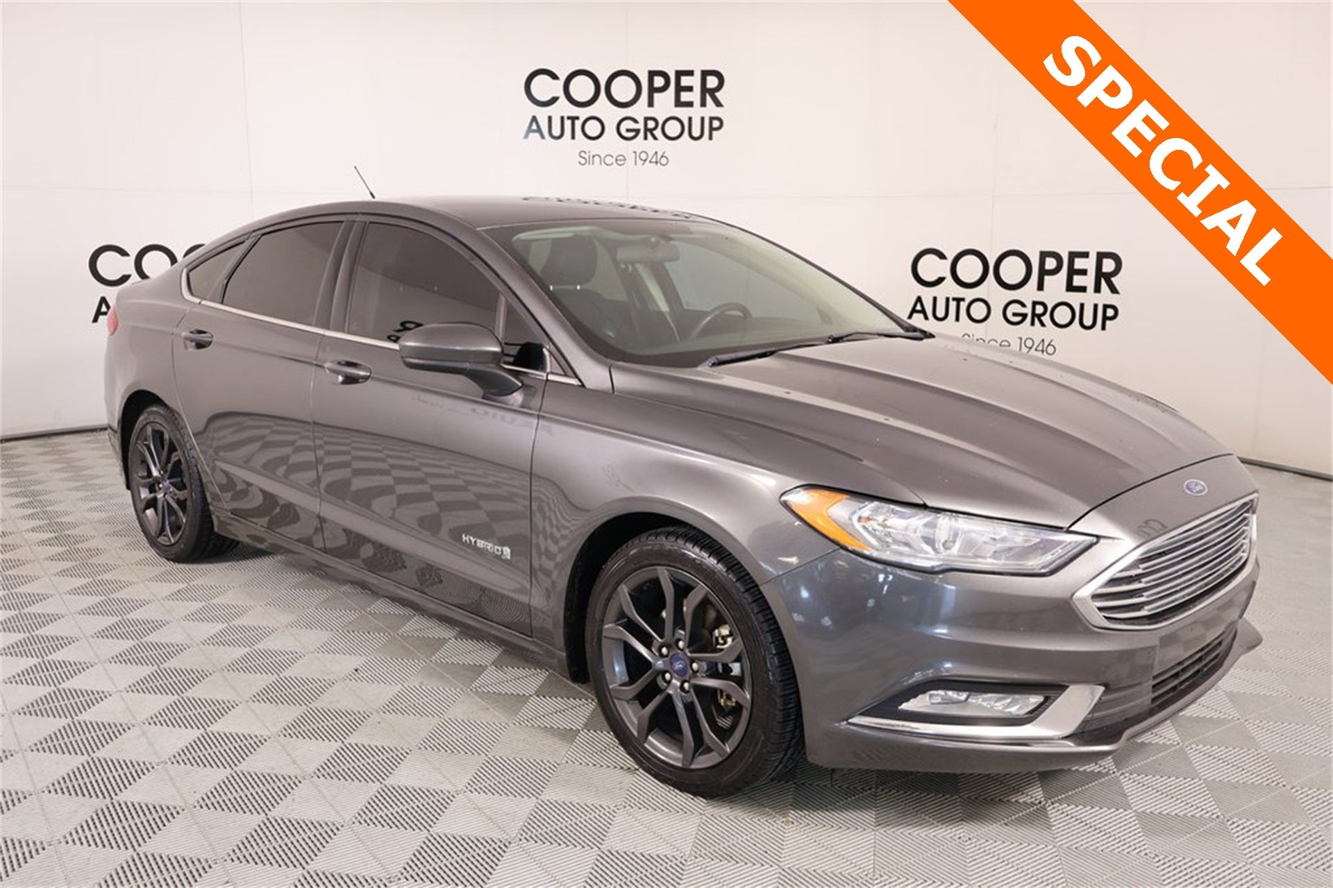 2018 Ford Fusion Hybrid SE