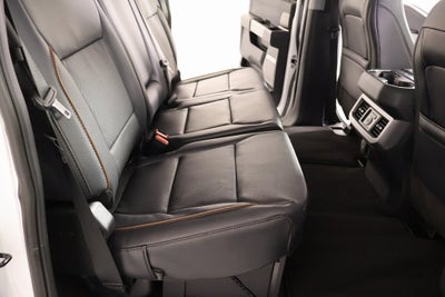 2026 Ford Super Duty F-450 DRW Lariat DRW