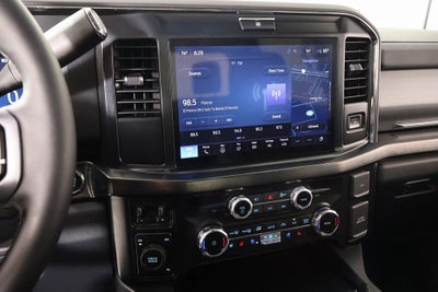 2026 Ford Super Duty F-450 DRW Lariat DRW