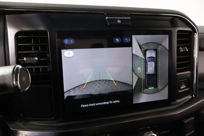 2026 Ford Super Duty F-450 DRW Lariat DRW