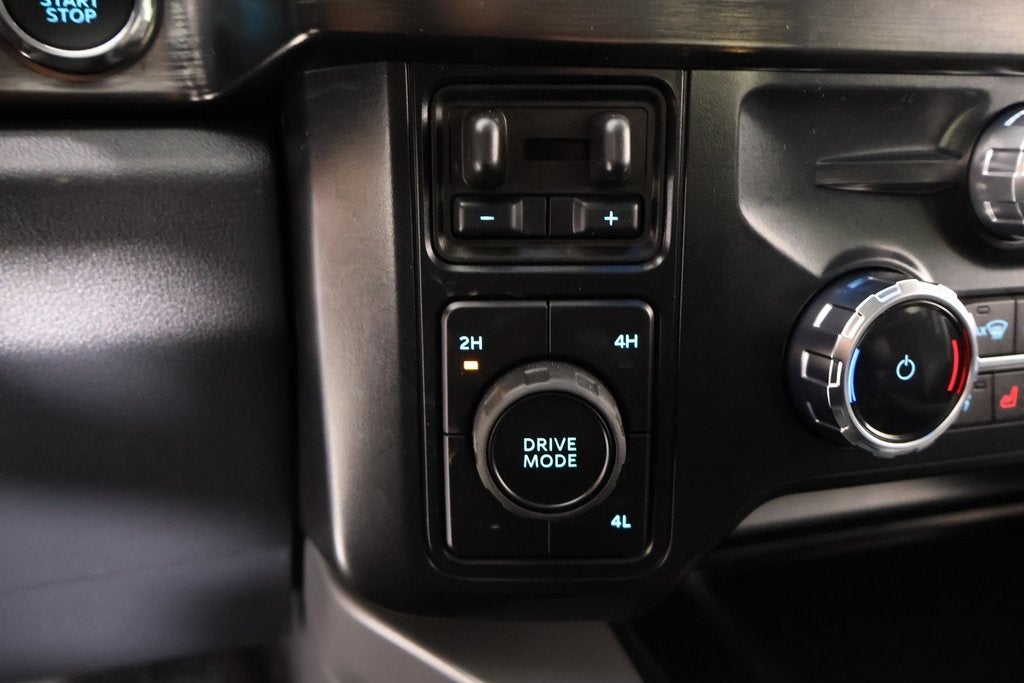 2026 Ford Super Duty F-450 DRW Lariat DRW