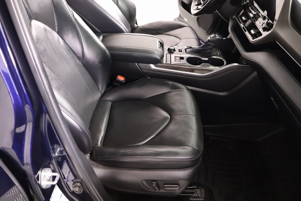 2022 Toyota Highlander Limited