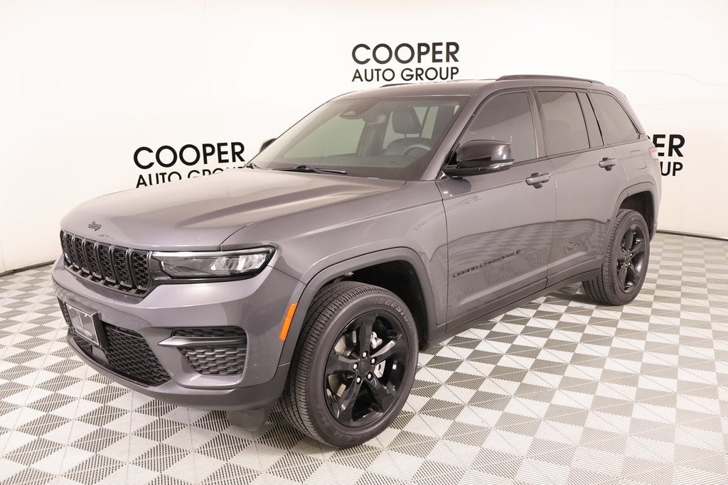 2023 Jeep Grand Cherokee Altitude