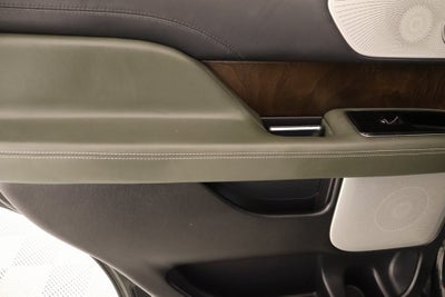 2022 Lincoln Navigator Black Label