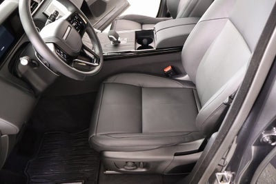 2026 Land Rover Range Rover Velar Dynamic SE