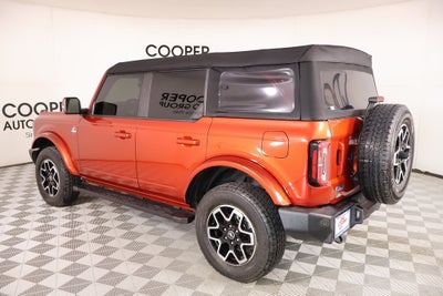 2023 Ford Bronco Base