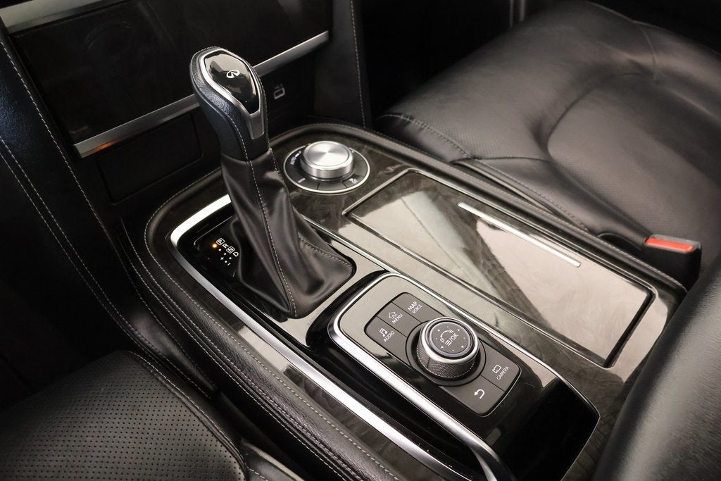 2023 INFINITI QX80 LUXE