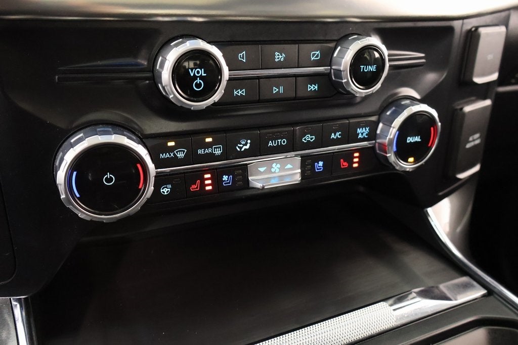 2022 Ford F-150 Lariat Black Widow