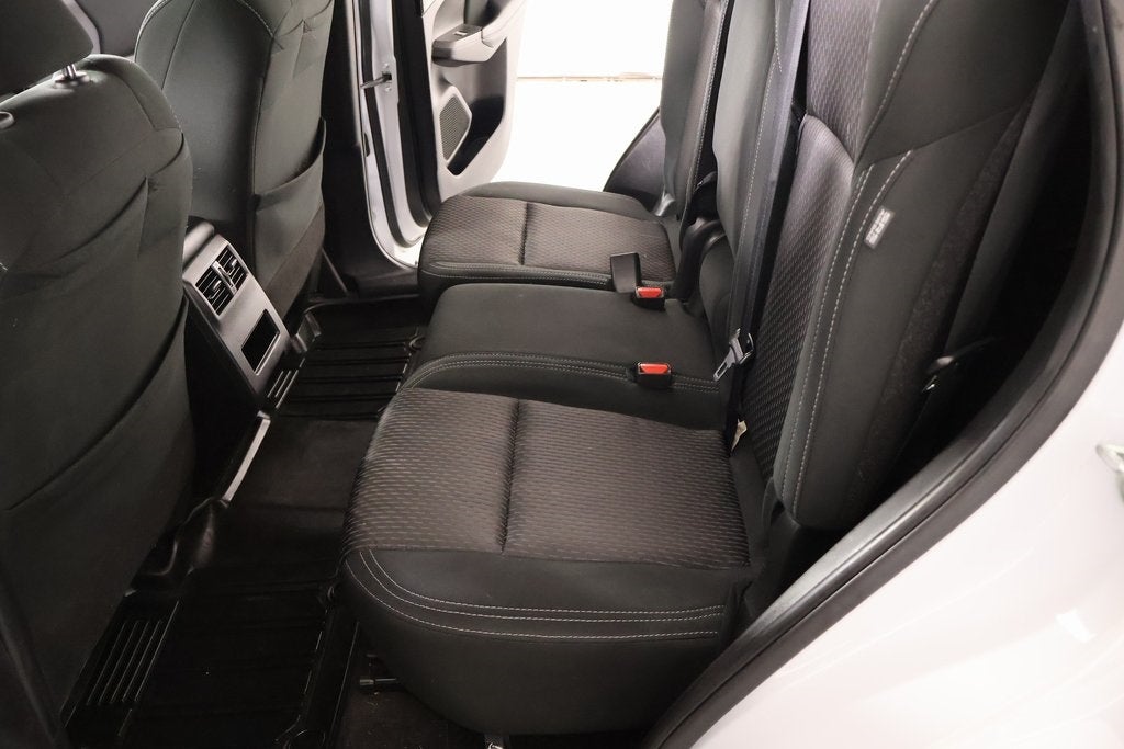 2023 Mitsubishi Outlander ES