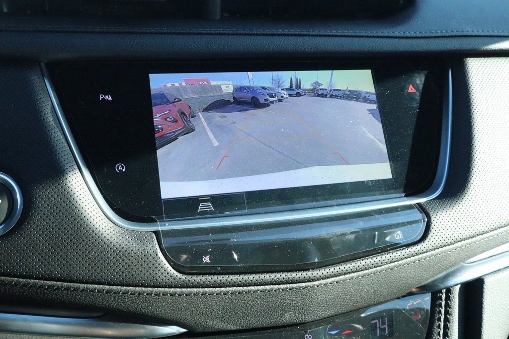 2026 Cadillac XT5 Luxury