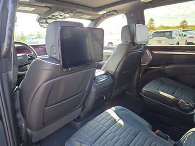 2026 Cadillac Escalade Platinum Sport