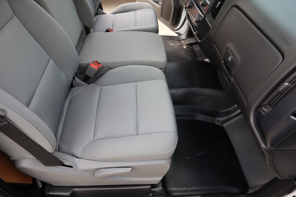 2024 Chevrolet Silverado 5500 HD Work Truck