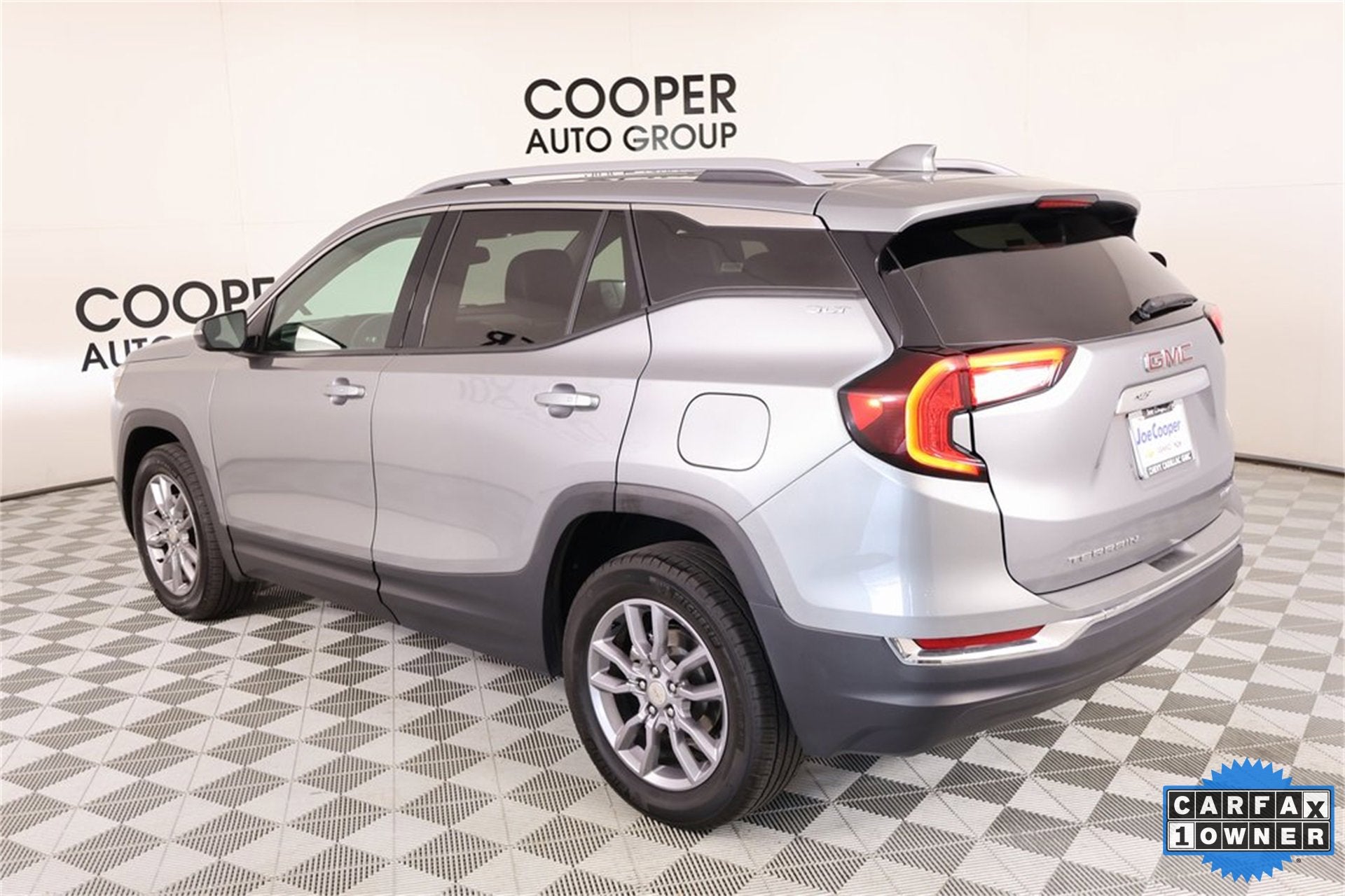 2024 GMC Terrain SLT