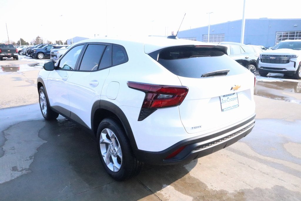 2026 Chevrolet Trax LS